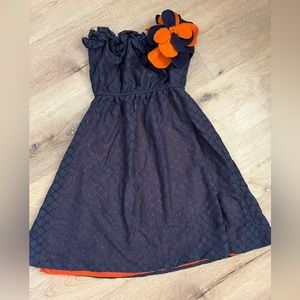 women’s Size Medium JUDITH MARCH Strapless Navy Crochet Lace dress W/ Flower